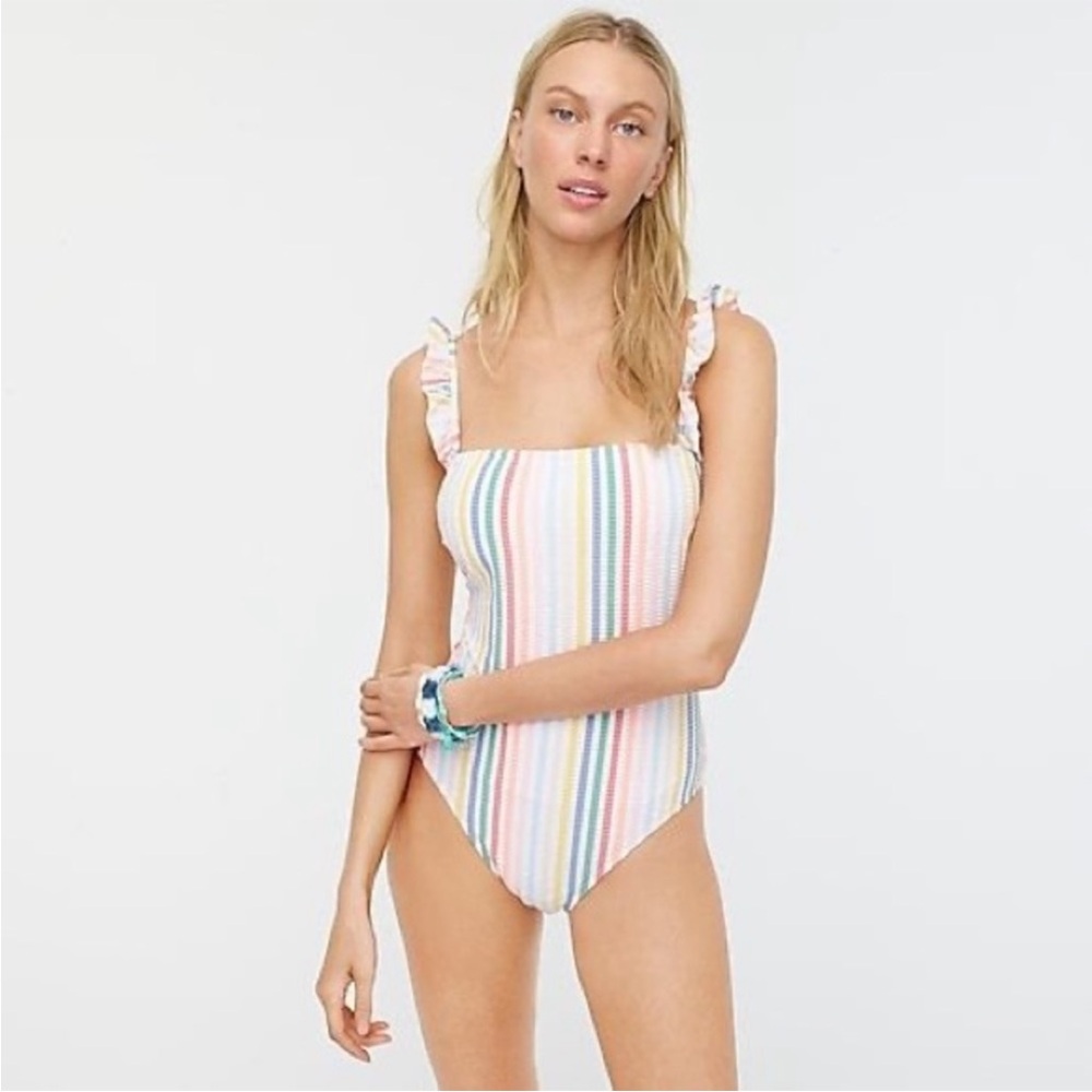 Crew women’s rainbow sear sucker one piece size 4